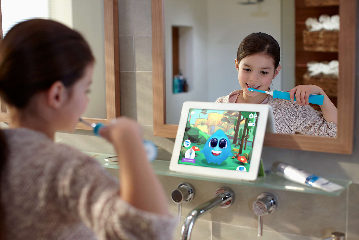 Зубна електрощітка PHILIPS HX6322/04 Kids