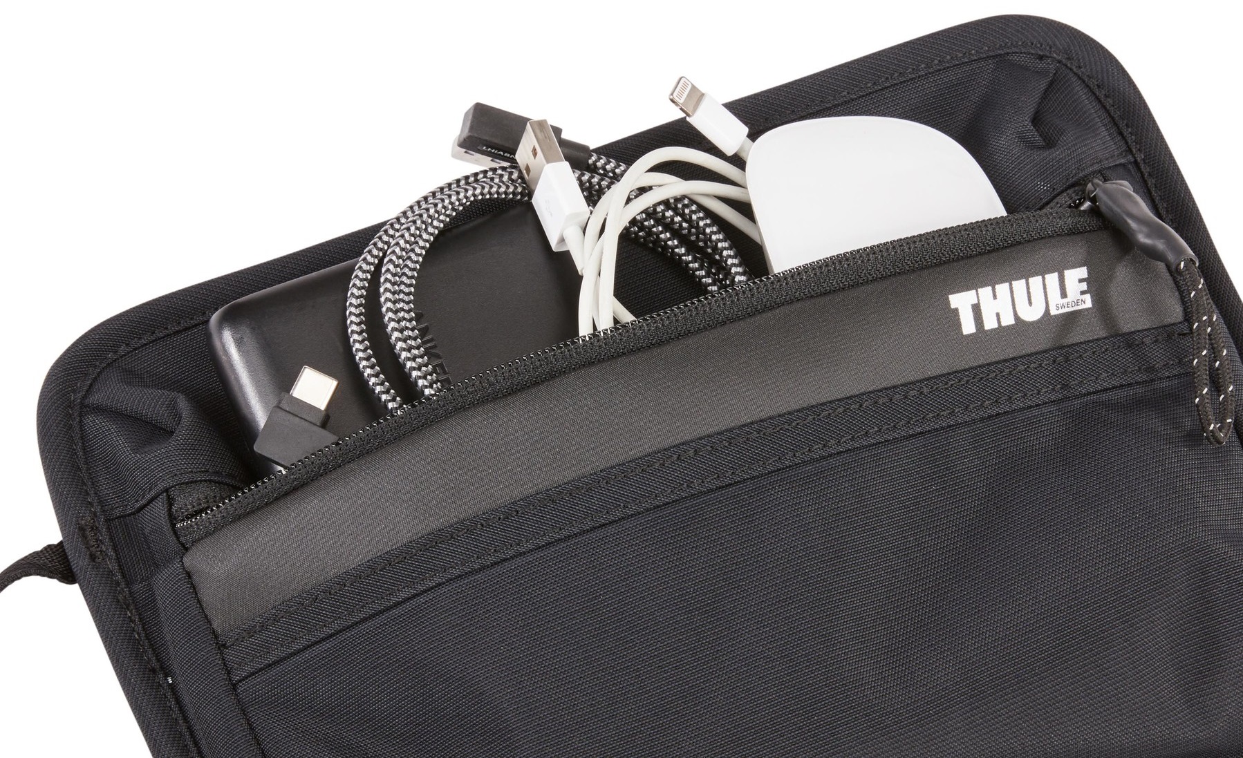 Сумки Portable THULE Paramount Cord Pouch Medium PARAA-2101 (Чорний)