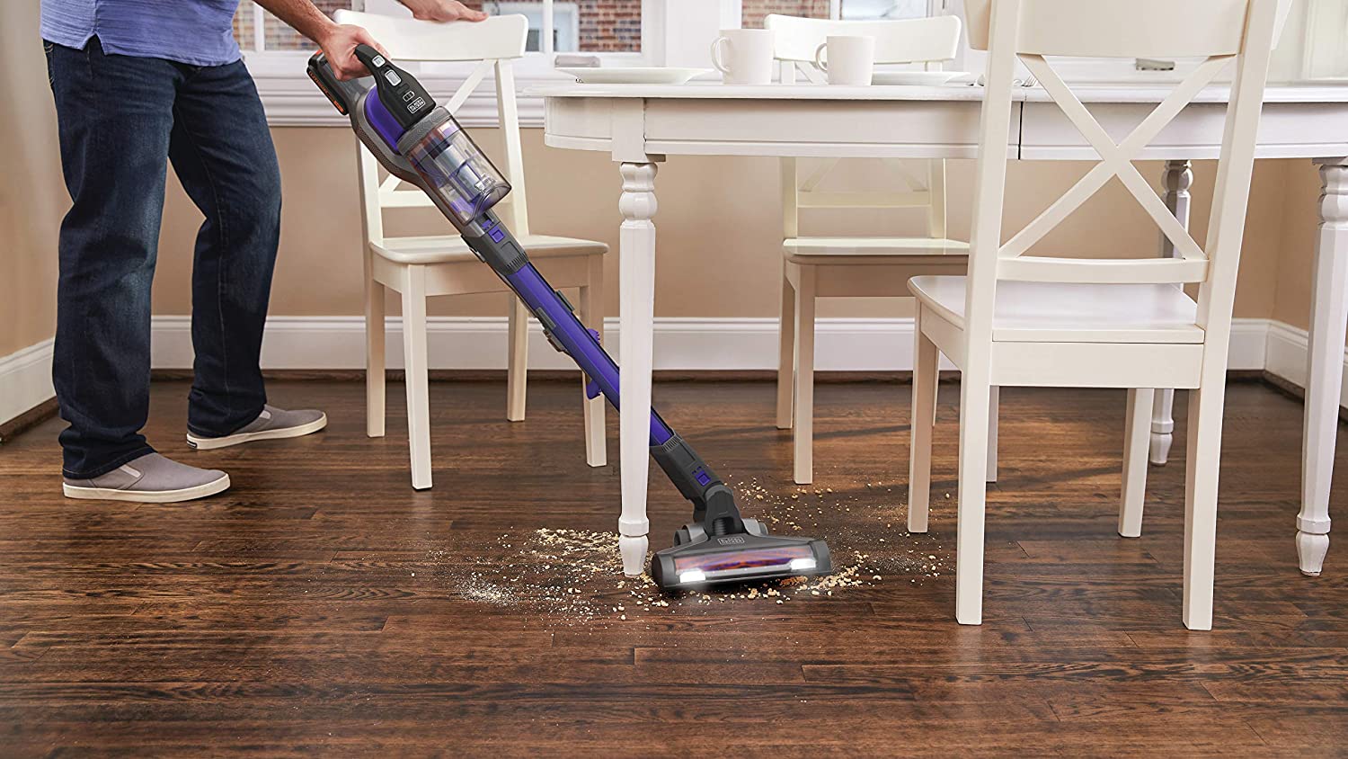 Портативний BLACK&DECKER акум. електровіник BHFEV182CP