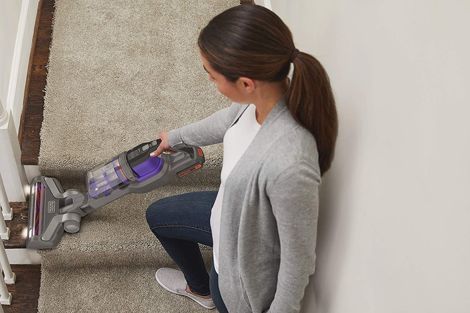 Портативний BLACK&DECKER акум. електровіник BHFEV182CP
