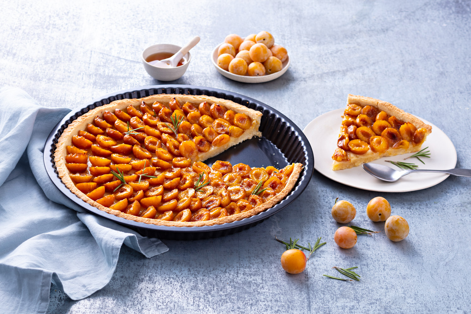 Форма PYREX DAILY мет.форма кругла хвилясті бортики 30см (1.8л) (DM31BN6/3046)