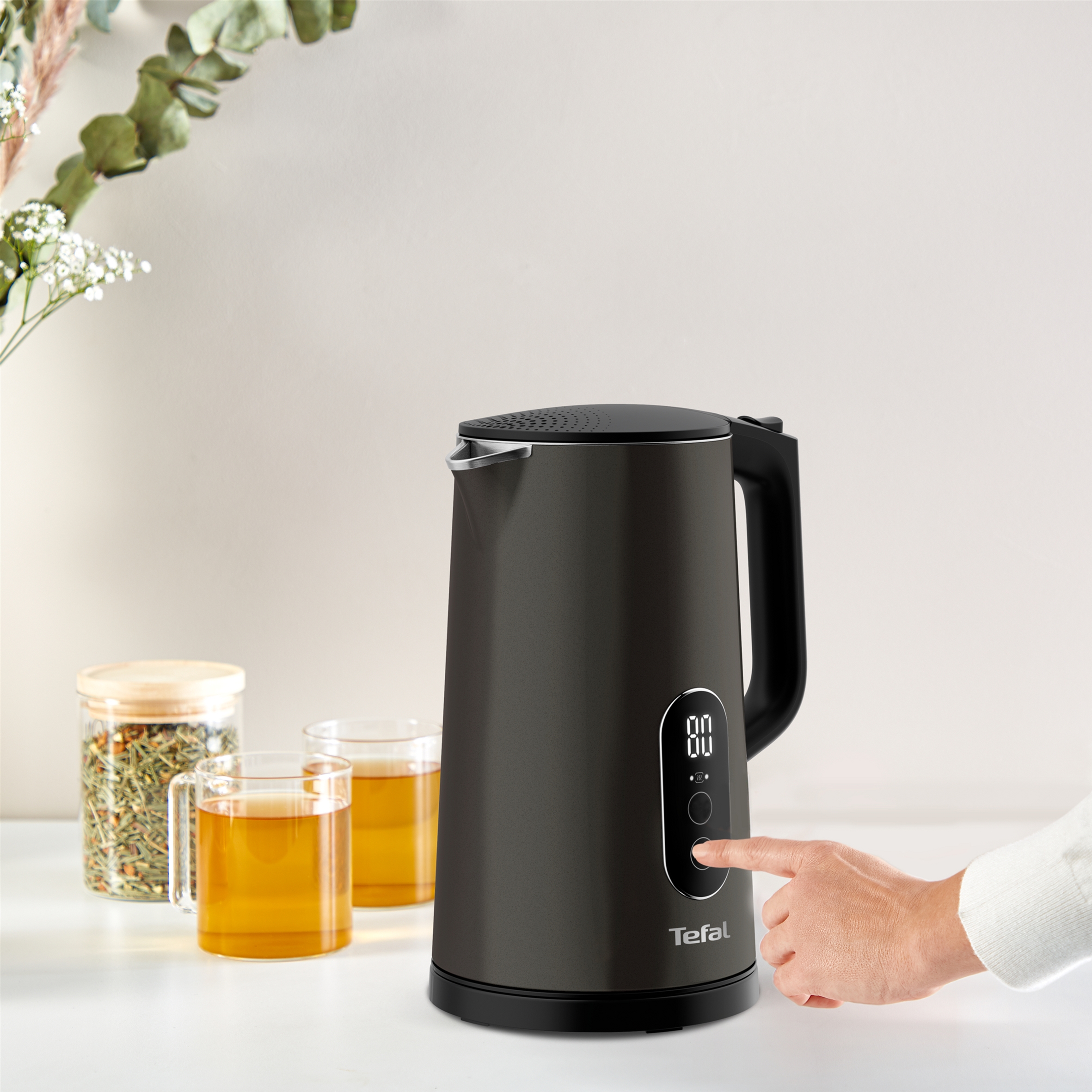 Чайник TEFAL KI831E10