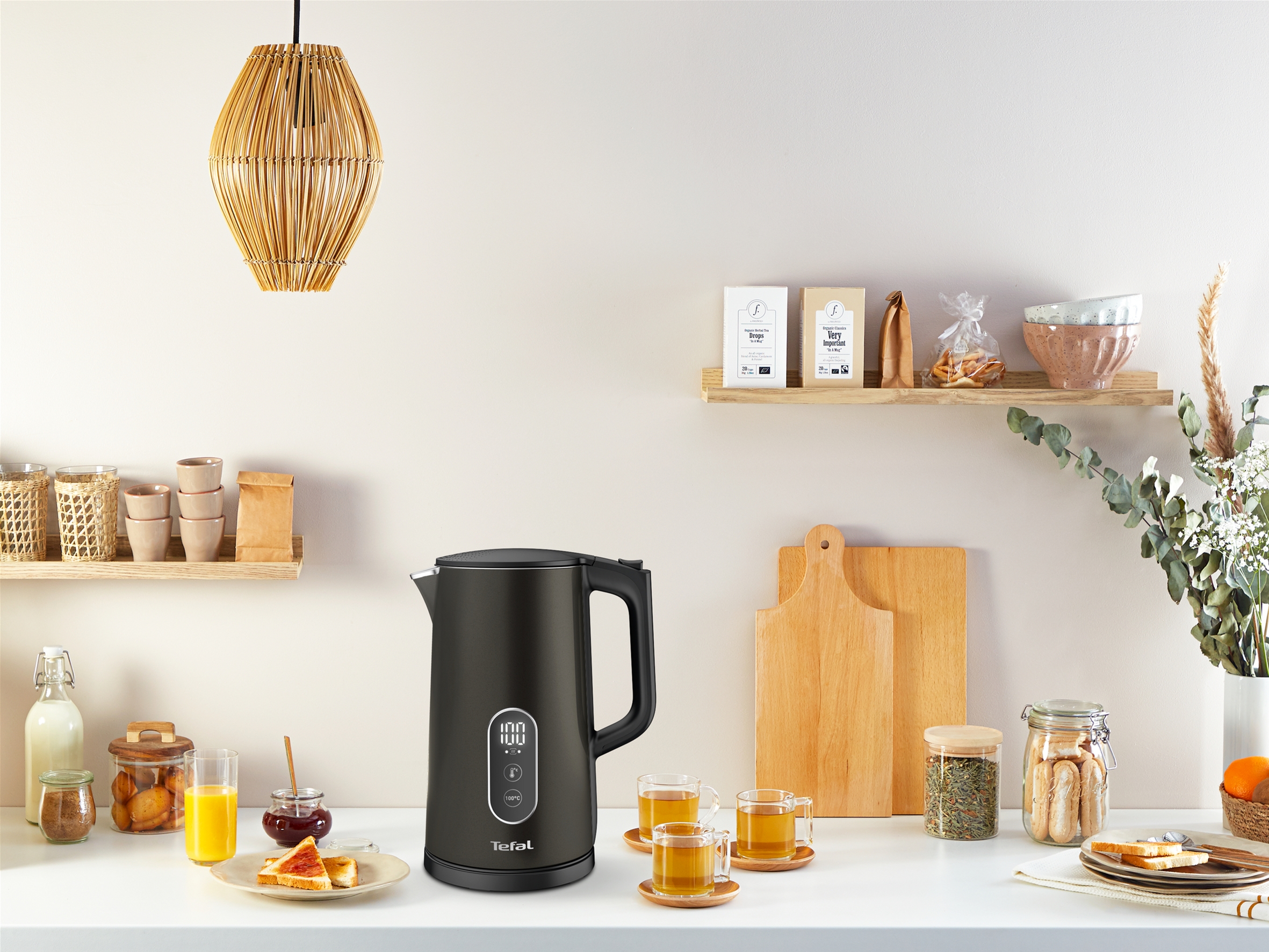Чайник TEFAL KI831E10