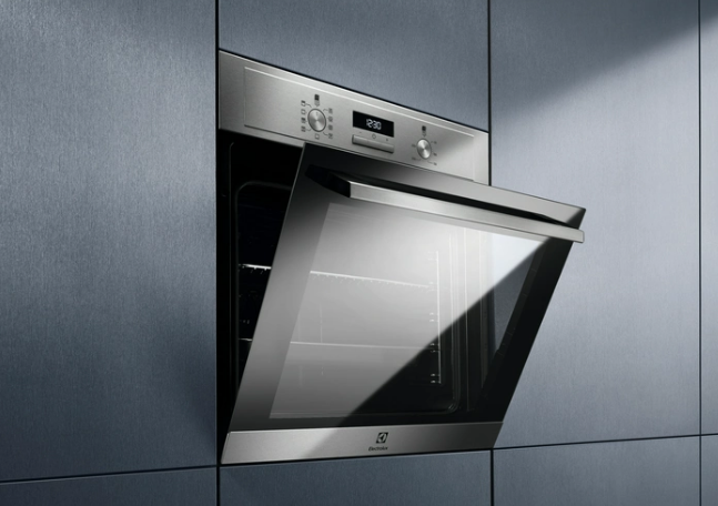 Вбуд. духовка ELECTROLUX EOF3H40BX