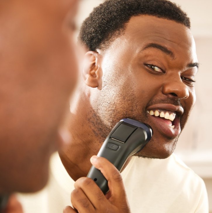 Електрична бритва REMINGTON R3002 Style Series Rotary Shaver R3