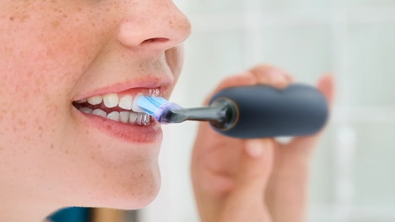 Зубна електрощітка PHILIPS HX9054/88 насадки Premium Gum Care 4 шт