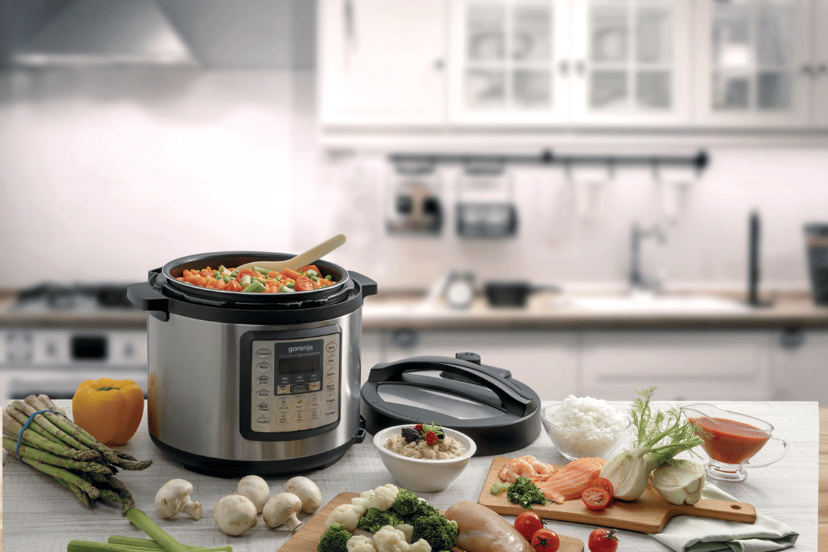 Мультиварки GORENJE MC6MBK