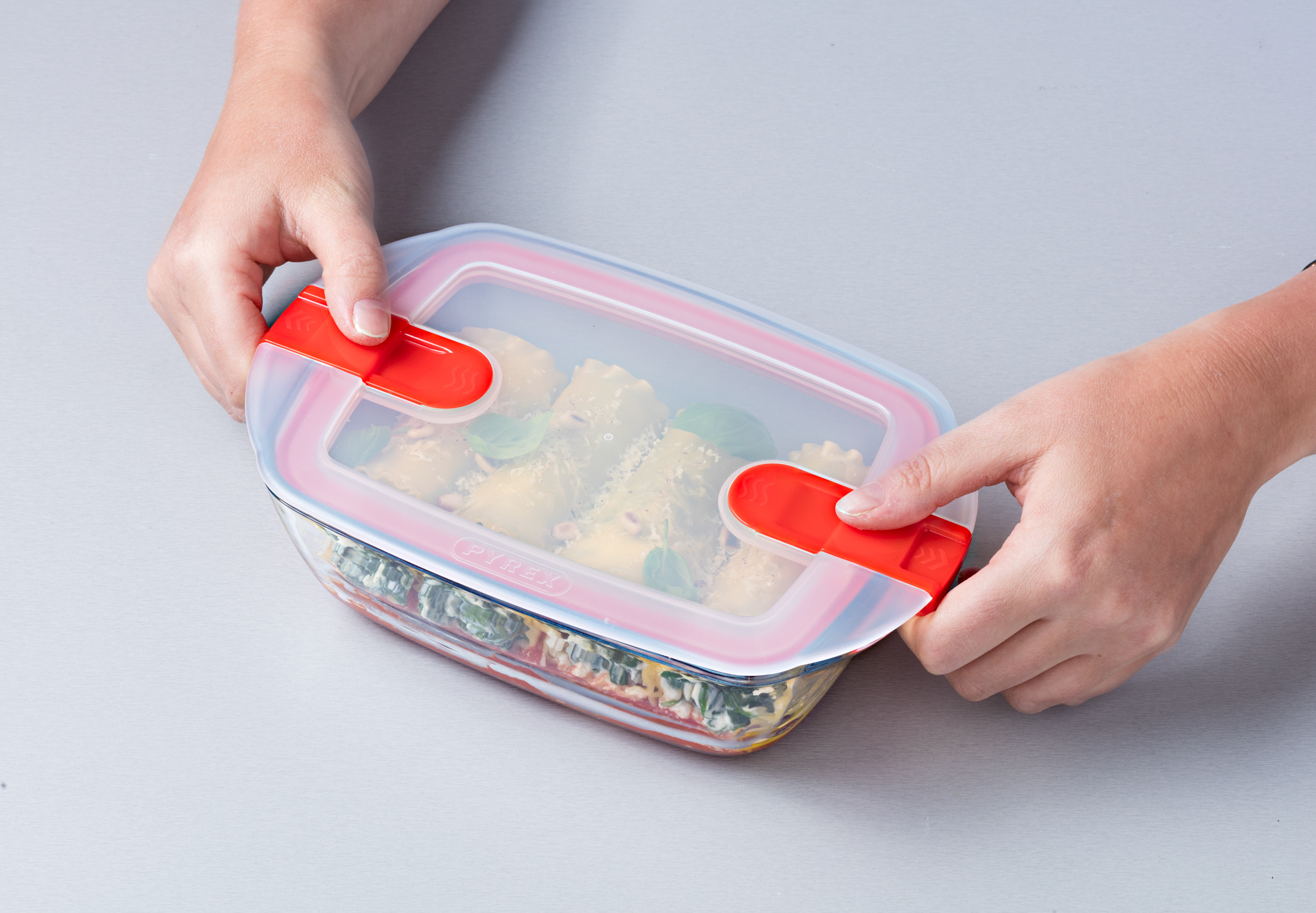Форма с/к PYREX CK&HT форма д/запік. прям 23х15х7см (1.2л) з фіксат. кр. (215PH00/7645)