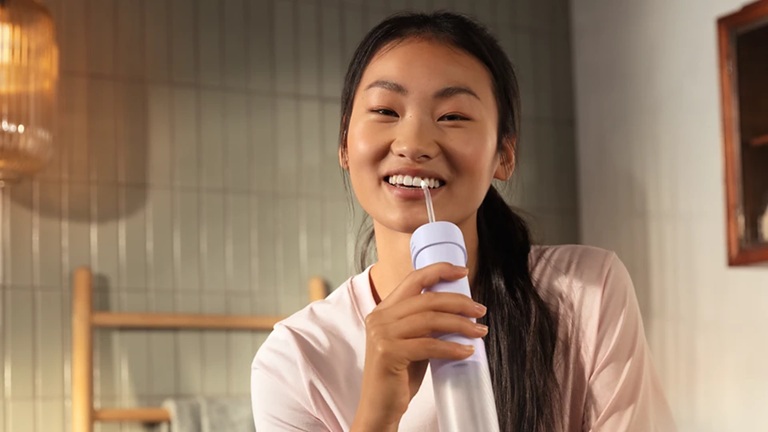 Зубна електрощітка PHILIPS Насадки для іригатора Sonicare HX3072/00 Compact Flosser 1000