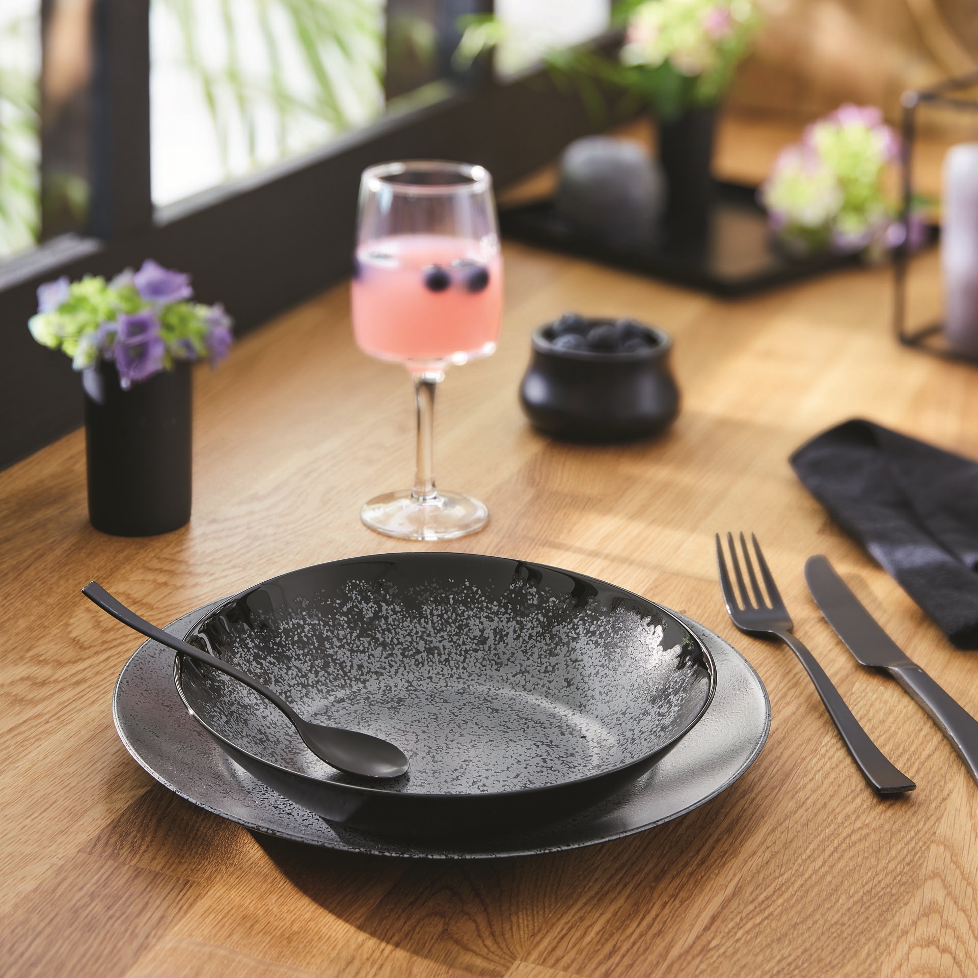 Тарілка LUMINARC SLATE BLACK /20 см / суп. (V0116)