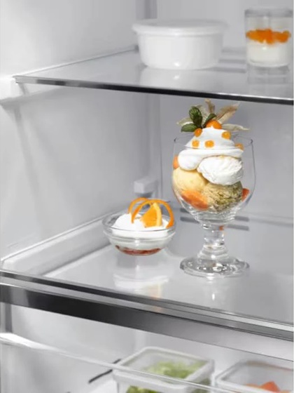 Морозильна камера ELECTROLUX LUS7ME28X