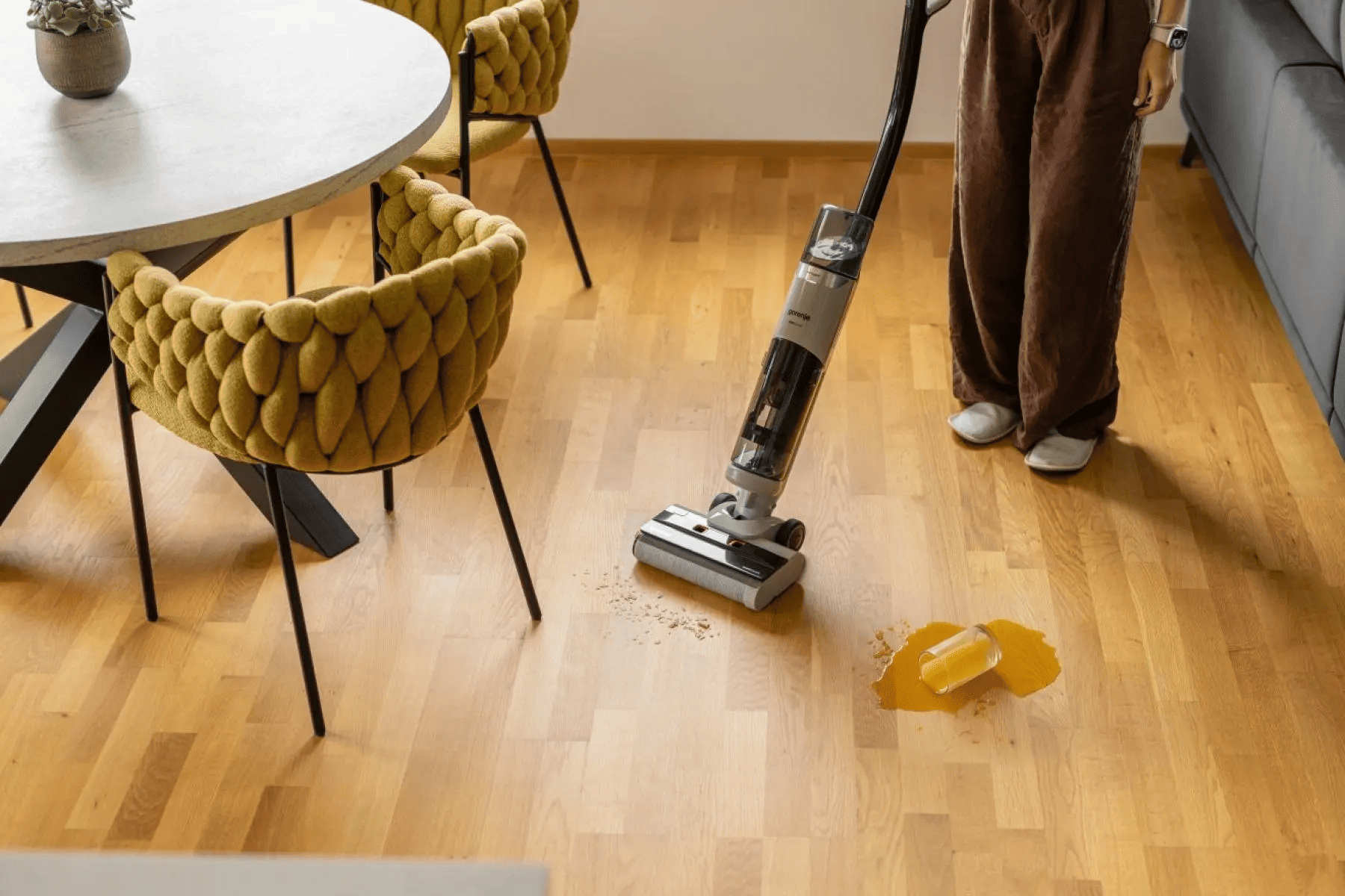 Пилосос акумуляторний Wet&dry GORENJE SFC216100G
