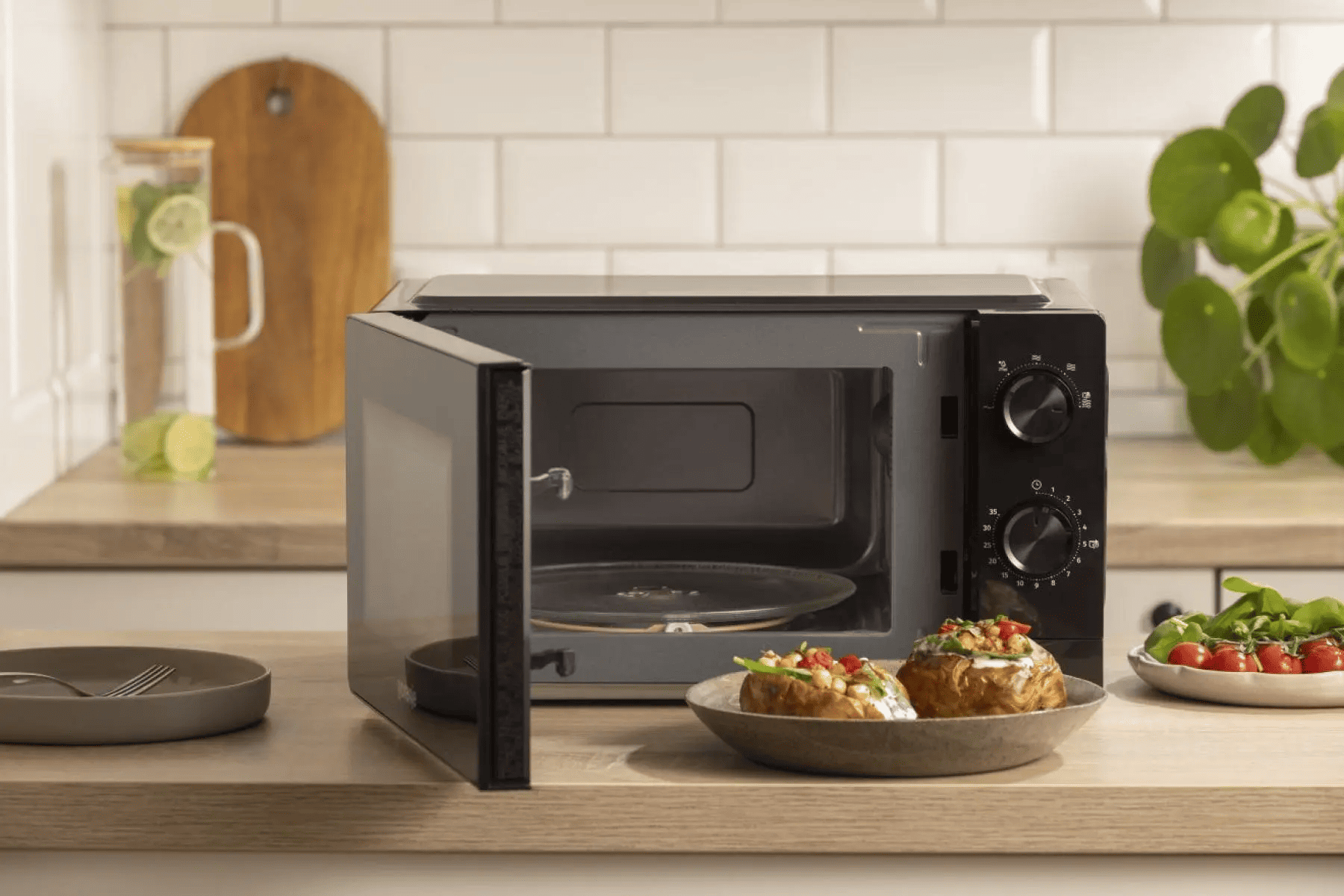 Мікрохвильова піч GORENJE MO20CE1B5 (M20XYZ)