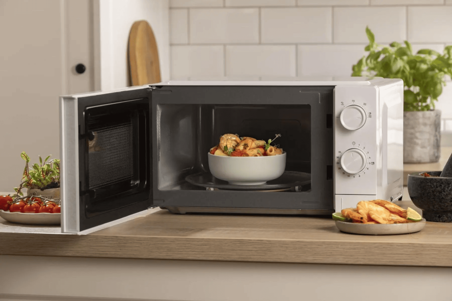 Мікрохвильова піч GORENJE MO20CE1W5