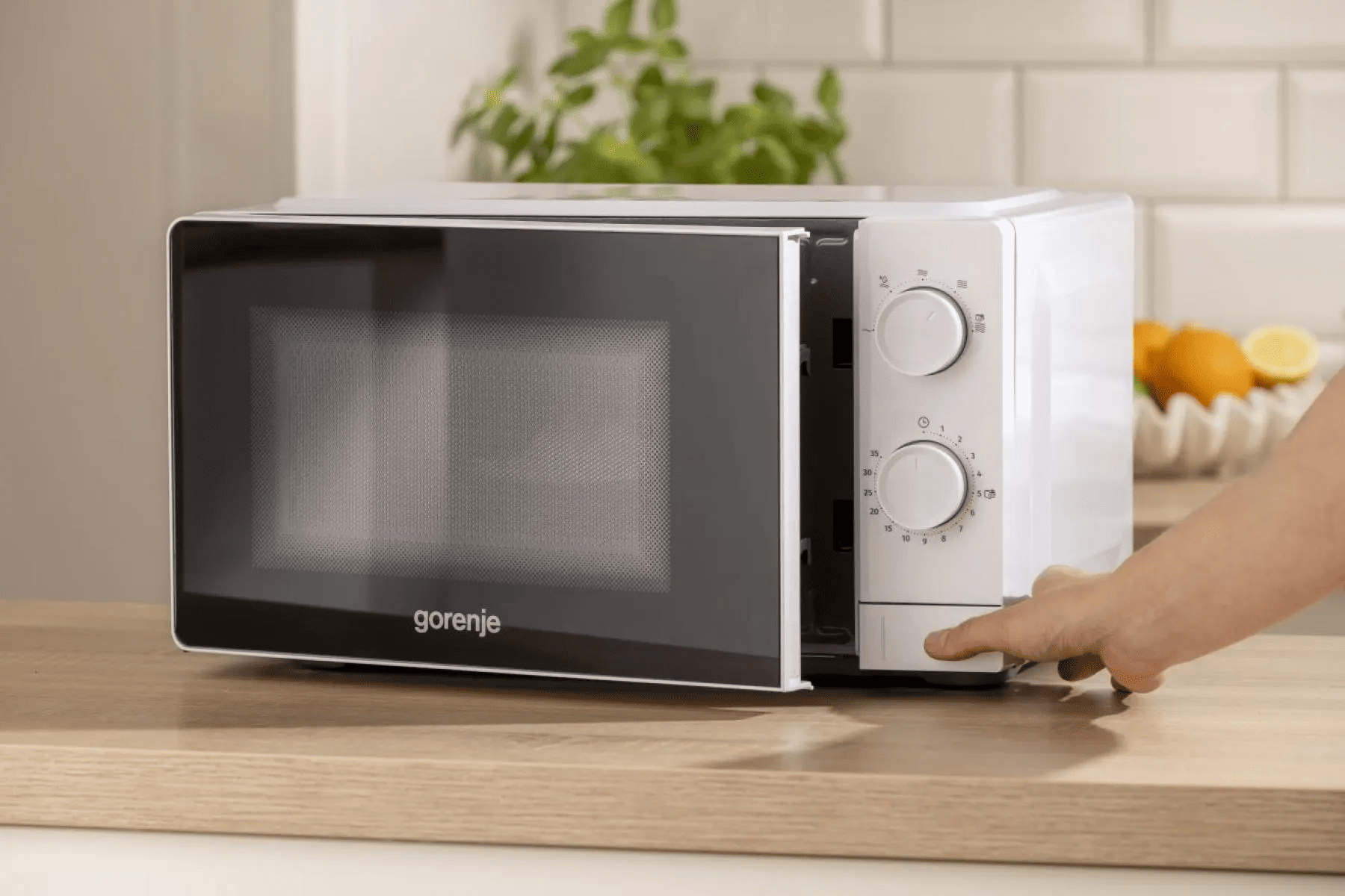 Мікрохвильова піч GORENJE MO20CE1W5