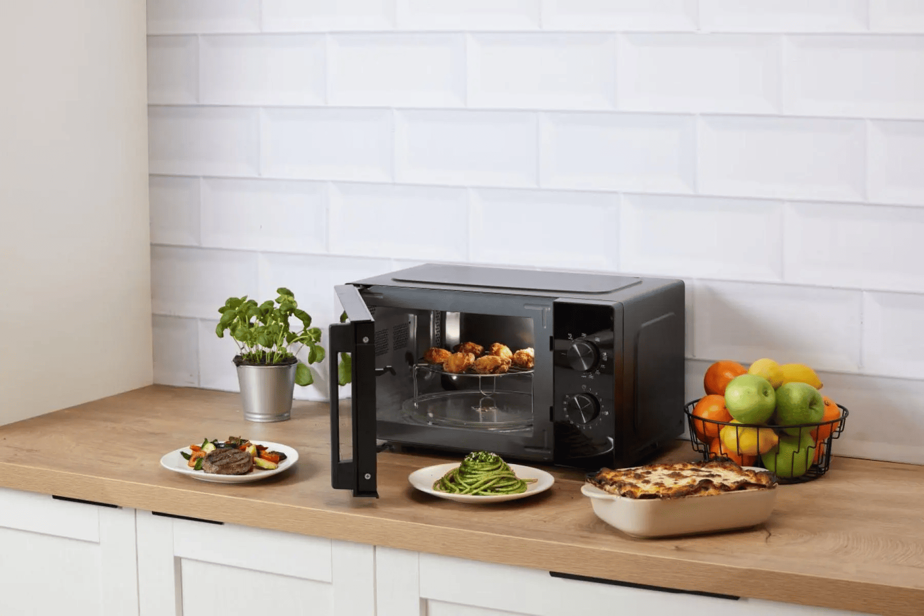 Мікрохвильова піч GORENJE MO20E2B5