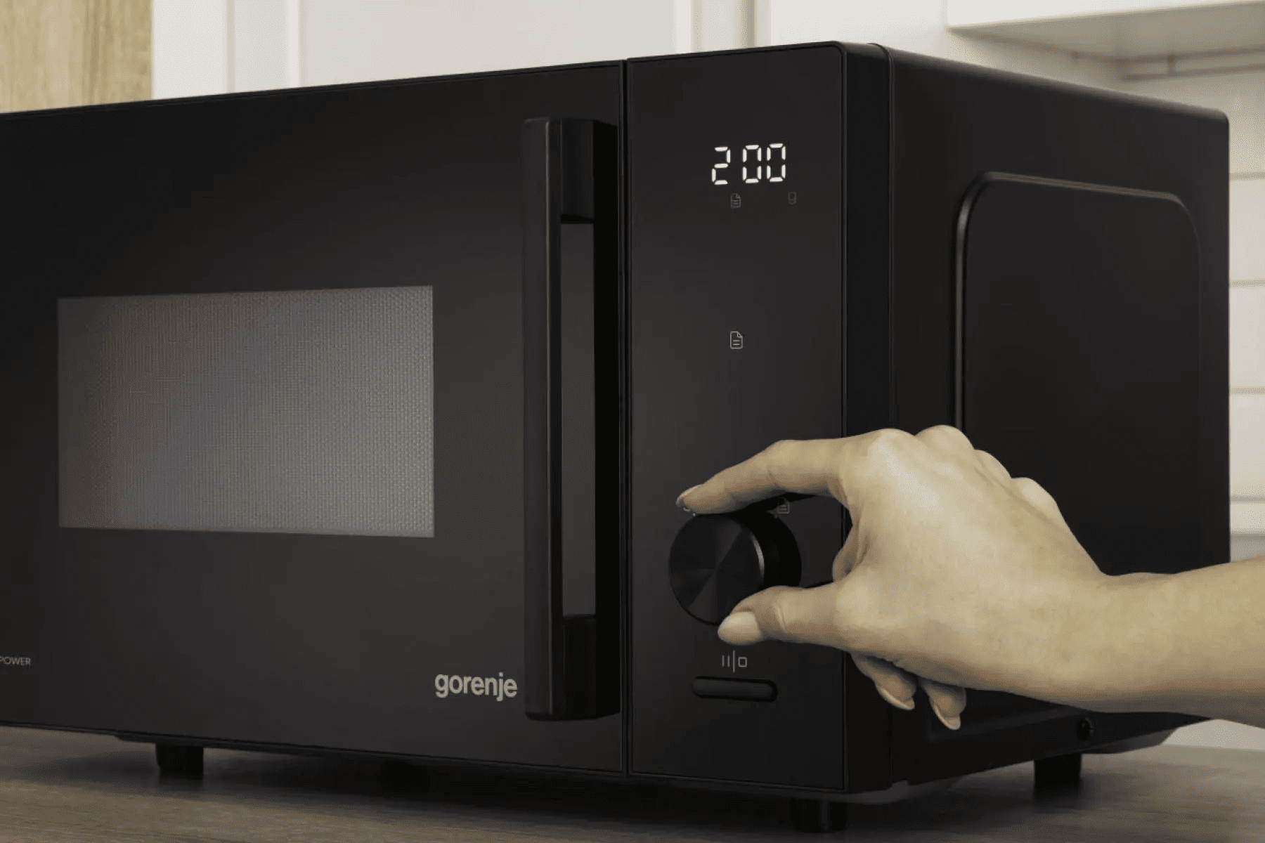 Мікрохвильова піч GORENJE MO23S3B5