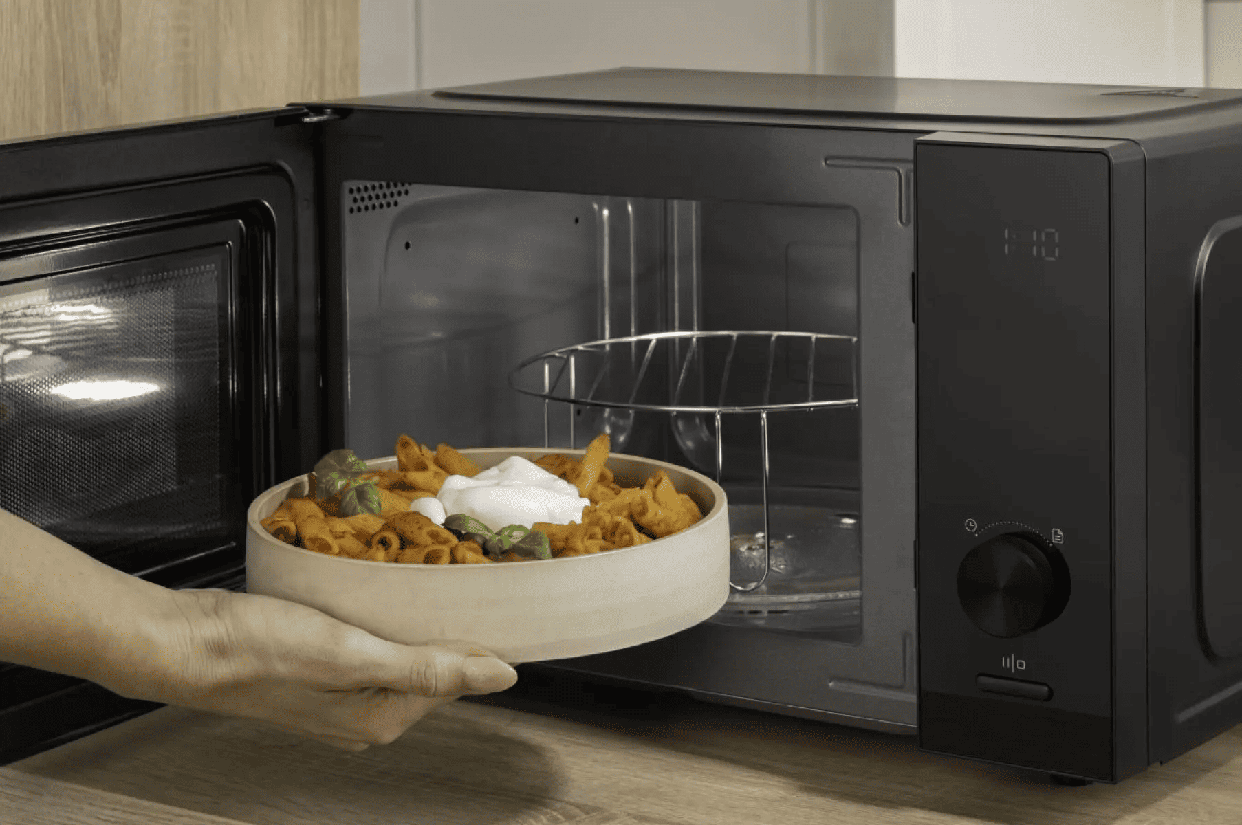 Мікрохвильова піч GORENJE MO23S4B5 (C23UGP77-G8E-B1A)