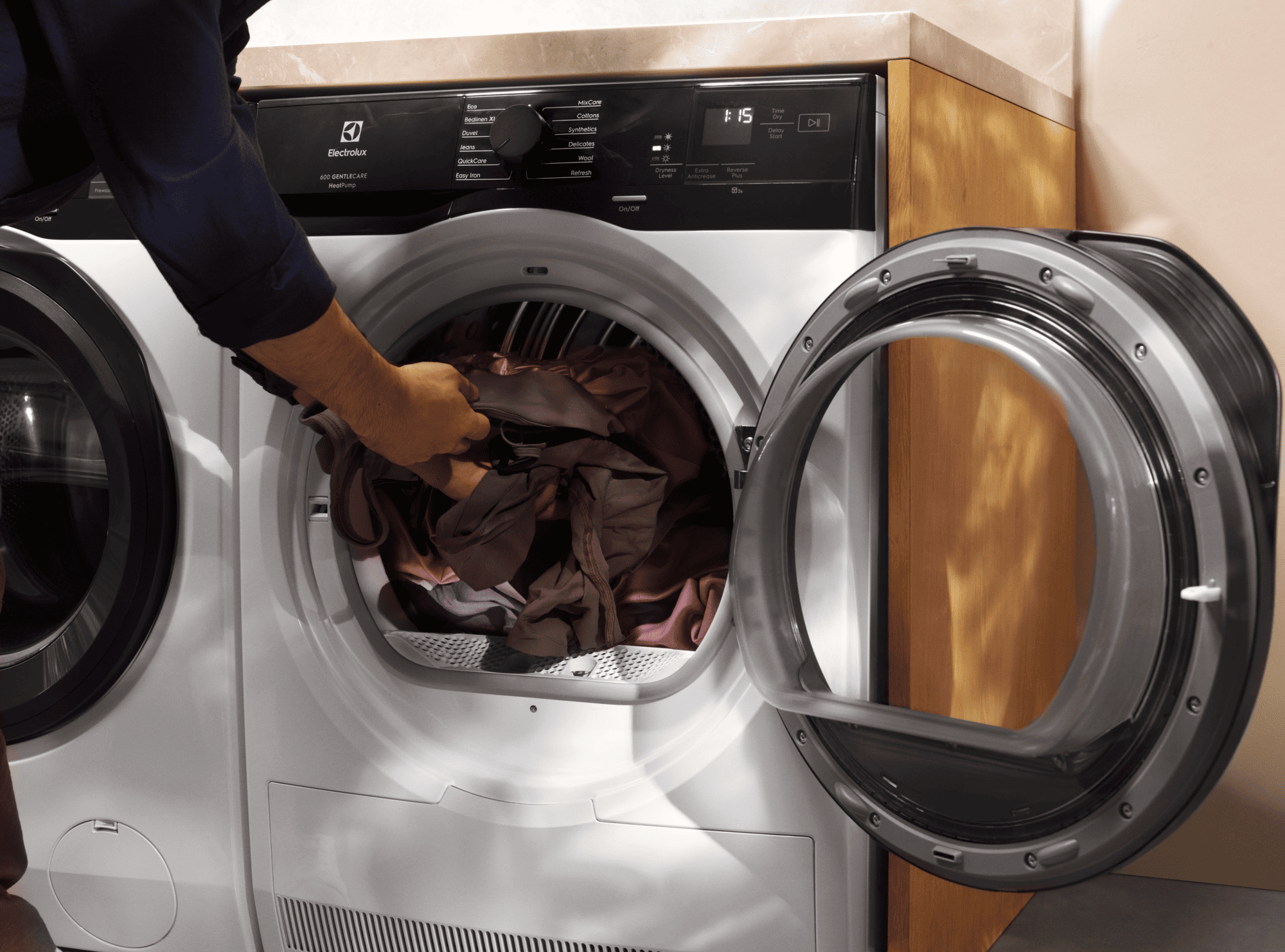 Сушильна машина Electrolux EW6D99BGU (7302643)
